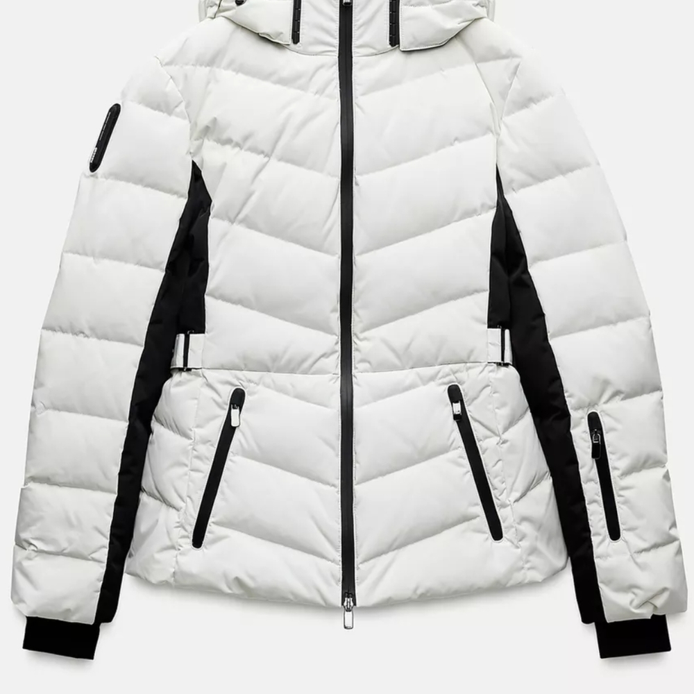 Zara ski jacket with faux fur  hood